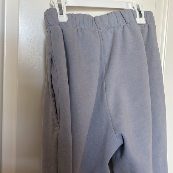 brandy melville sweatpants - Picture 3 of 3